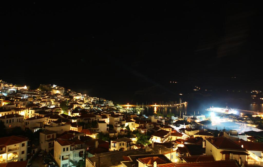 Denise Hotel Skopelos Exterior foto